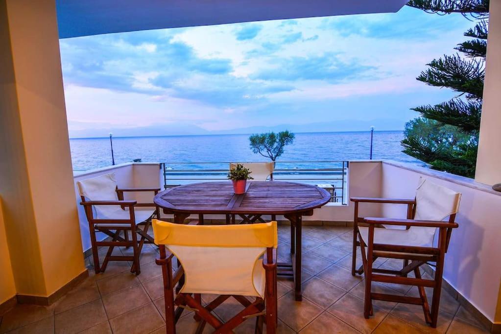 Aigli Luxurious Villa Kato Pitsa Экстерьер фото